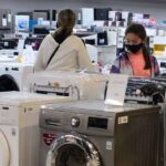 Ahora 30 debuta con faltantes: marcas y retailers se disputan el stock